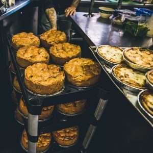 Cafe Winkel 43 baking the Best Apple Pie 300x300 1